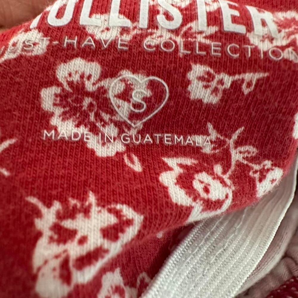 Hollister Must Have Red Floral Halter Neck Top Size Small 96 % Cotton - Picture 5 of 6